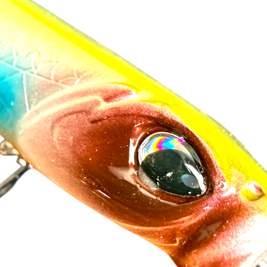 Señuelo Pencil Bait Superficie 8 cm – Color Dorado con Naranja FISH-52
