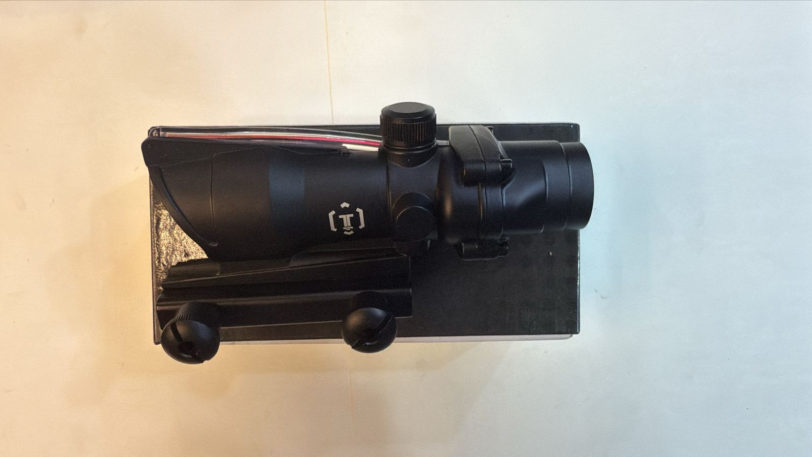 Monocular BINO-890
